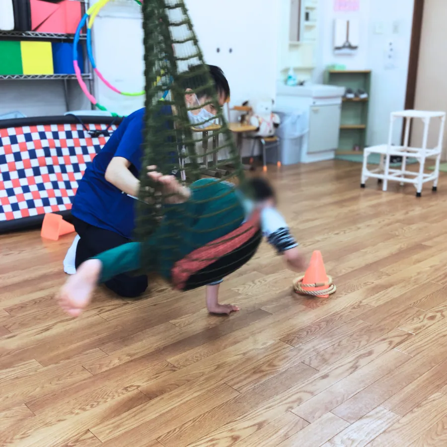 小児発達リハビリテーションの様子